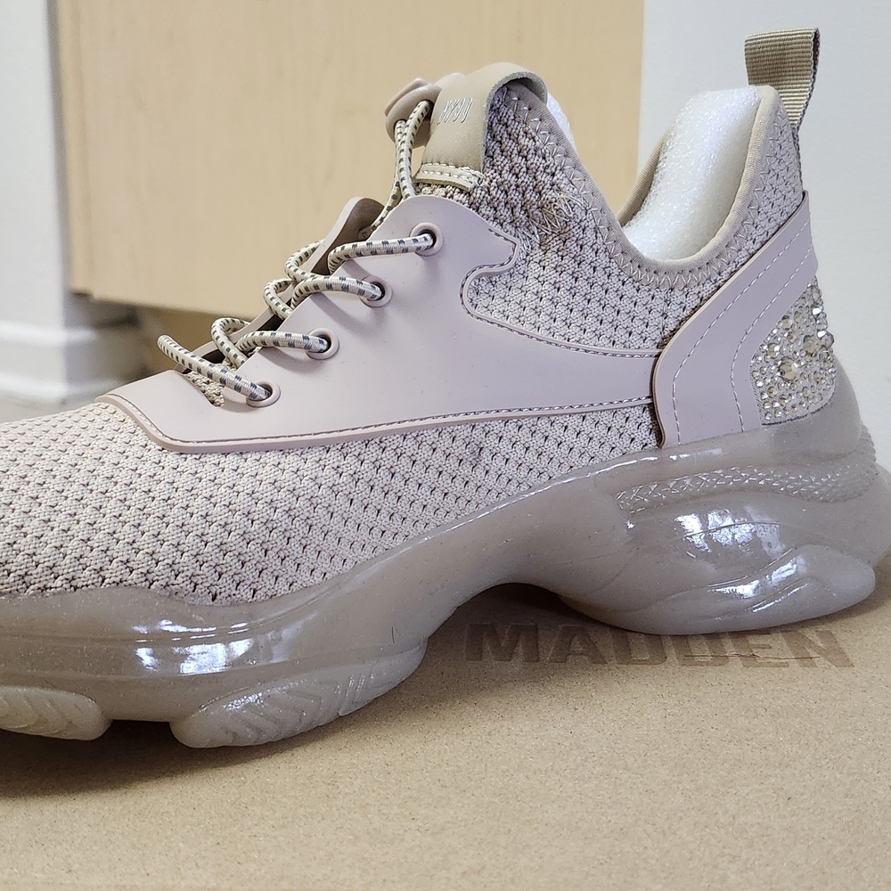 Stylish Beige Women's Sneakers